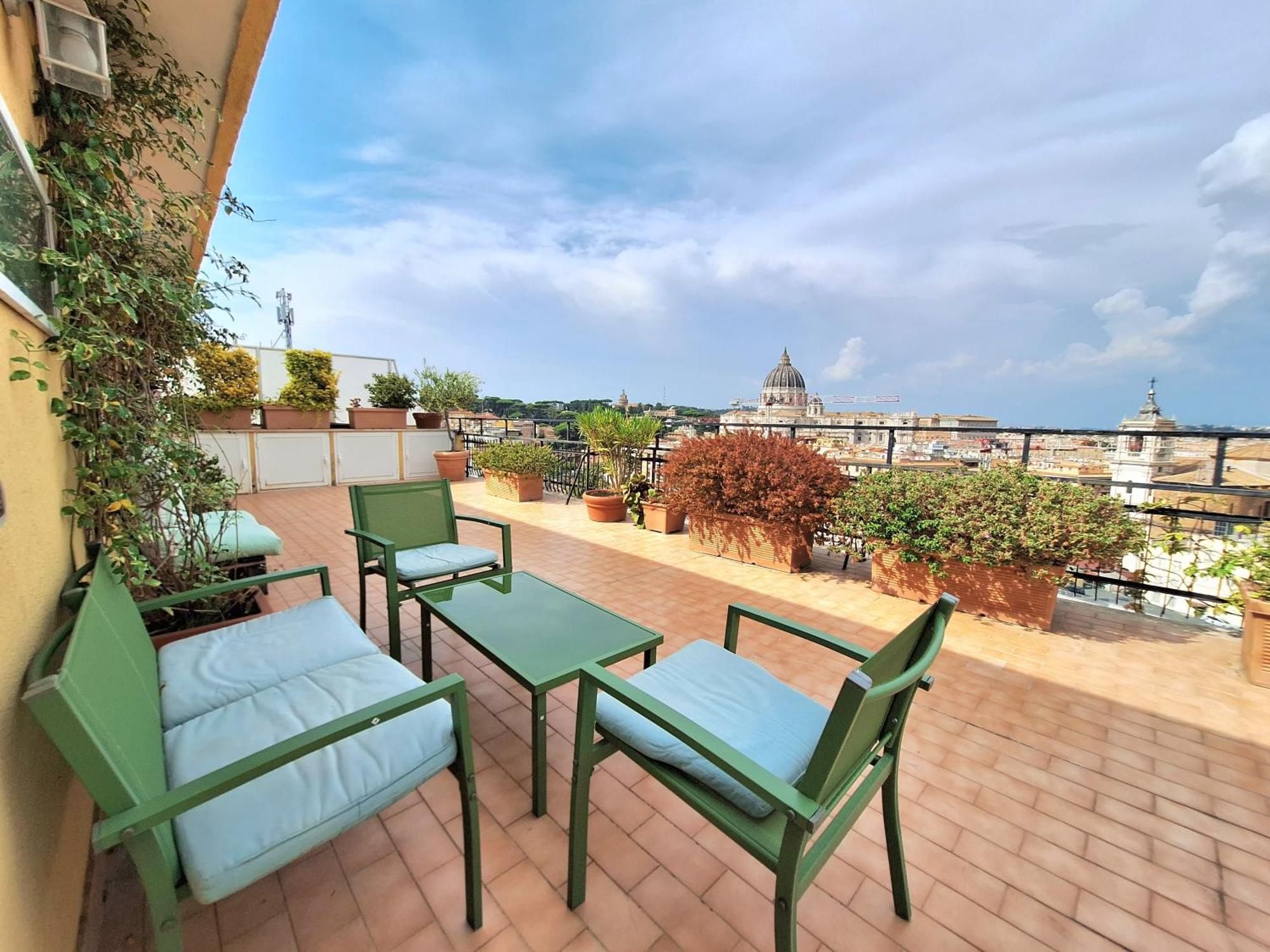 Delmirani'S Book Apartments - Vatican View Roma Ngoại thất bức ảnh