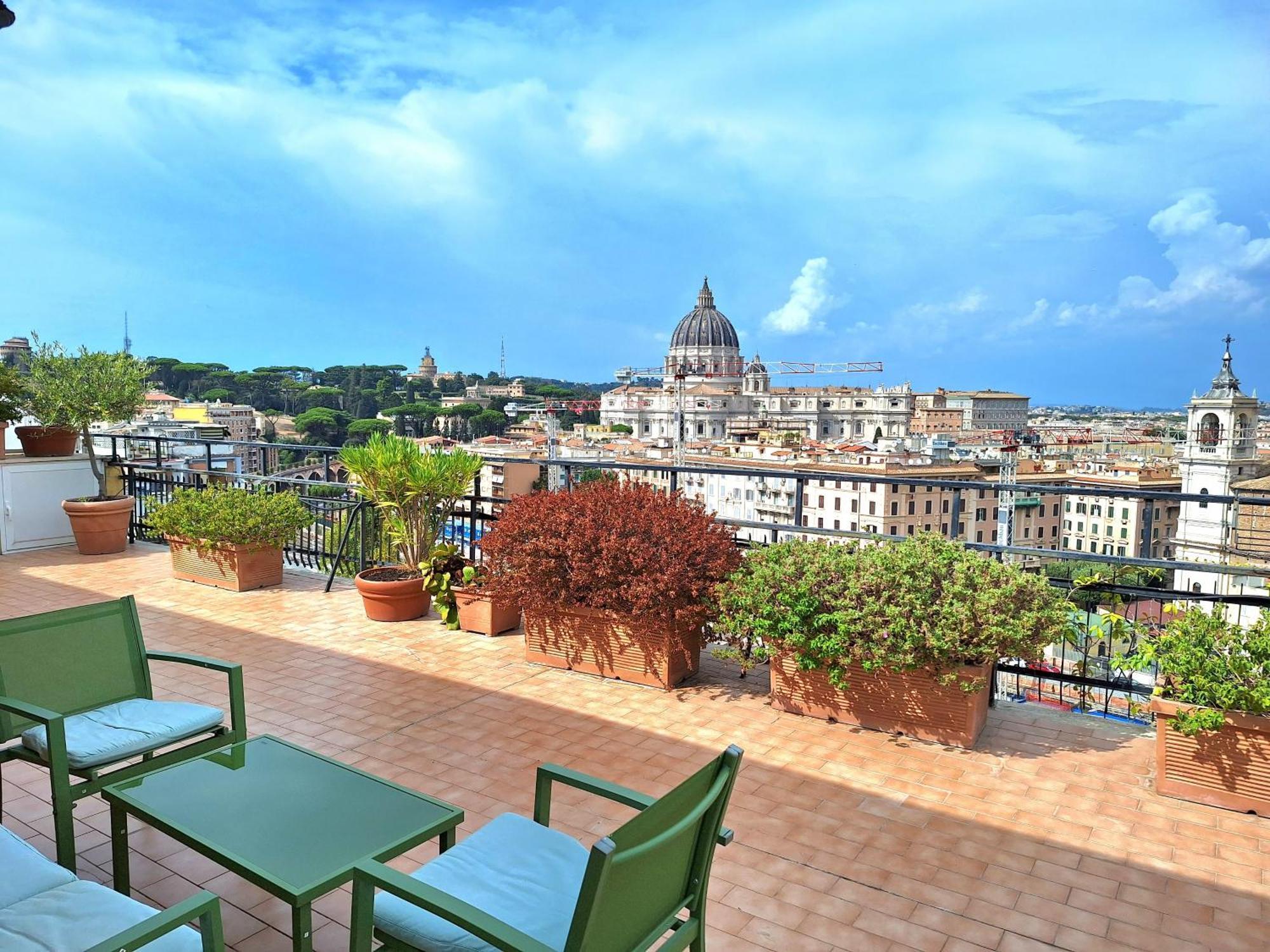 Delmirani'S Book Apartments - Vatican View Roma Ngoại thất bức ảnh
